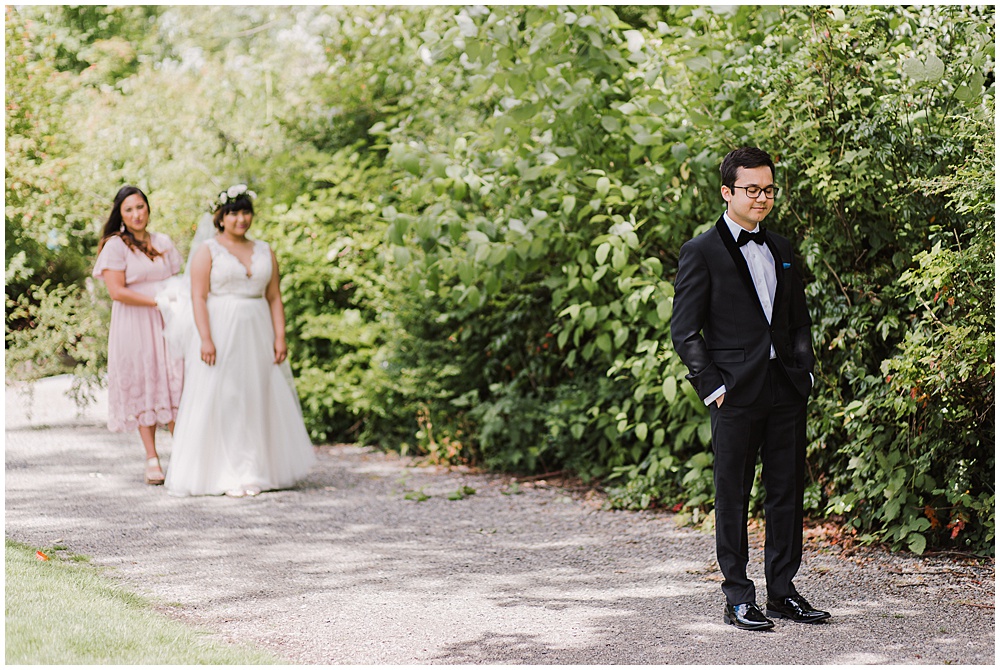  Should We do a FirstLook or Traditional Reveal? | Seattle Wedding Photographer | juliannajphotography.com 