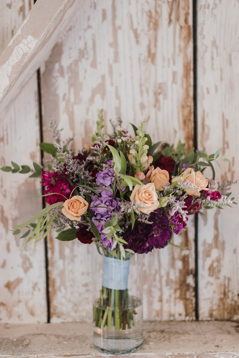  Storybrooks farm events wedding photos Redmond, Wa | Julianna J Photography | juliannajphotography.com 